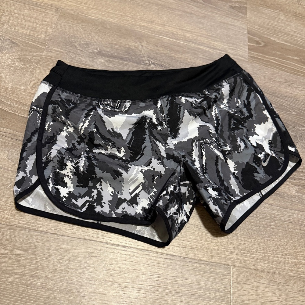 Nike Black and Gray Athletic Shorts with Reflective Finish-Size L